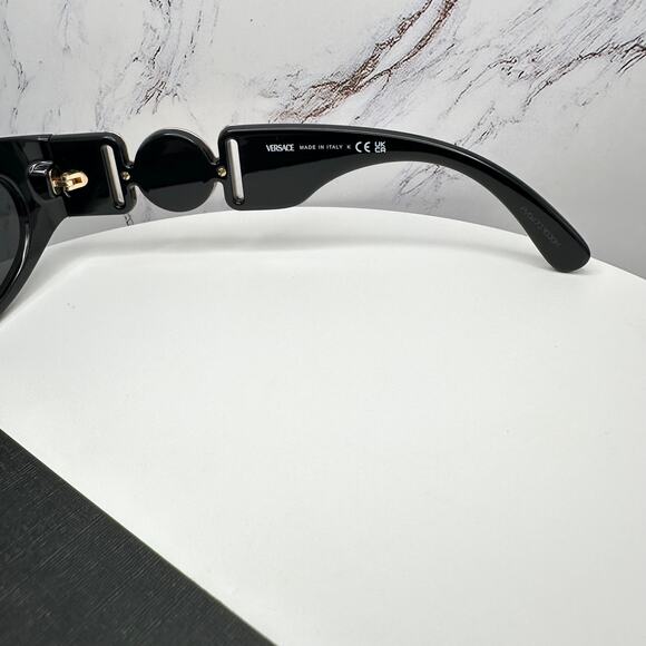 New Versace Sunglasses - Picture 9 of 16